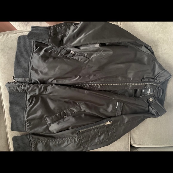 Members only bomber
